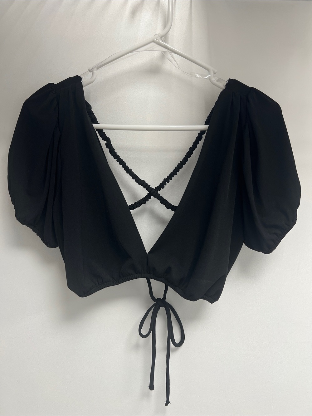 Windsor Black Puff-Sleeve Crisscross Tie Crop Top